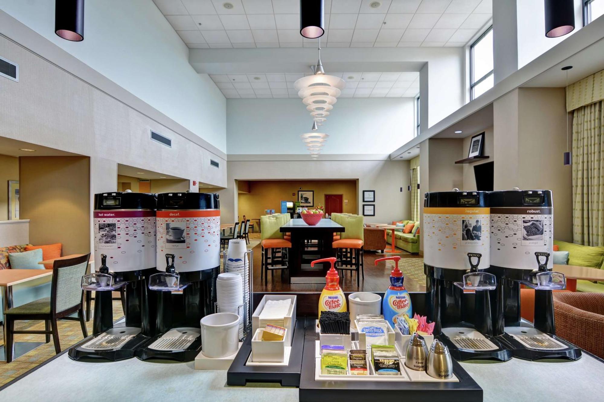 Hampton Inn & Suites Wilkes-Barre Εξωτερικό φωτογραφία