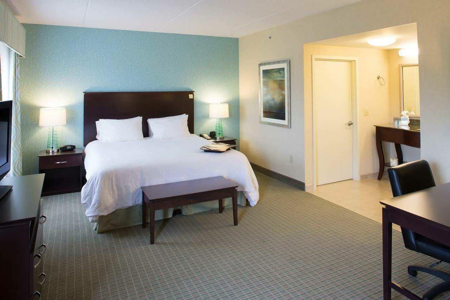Hampton Inn & Suites Wilkes-Barre Εξωτερικό φωτογραφία